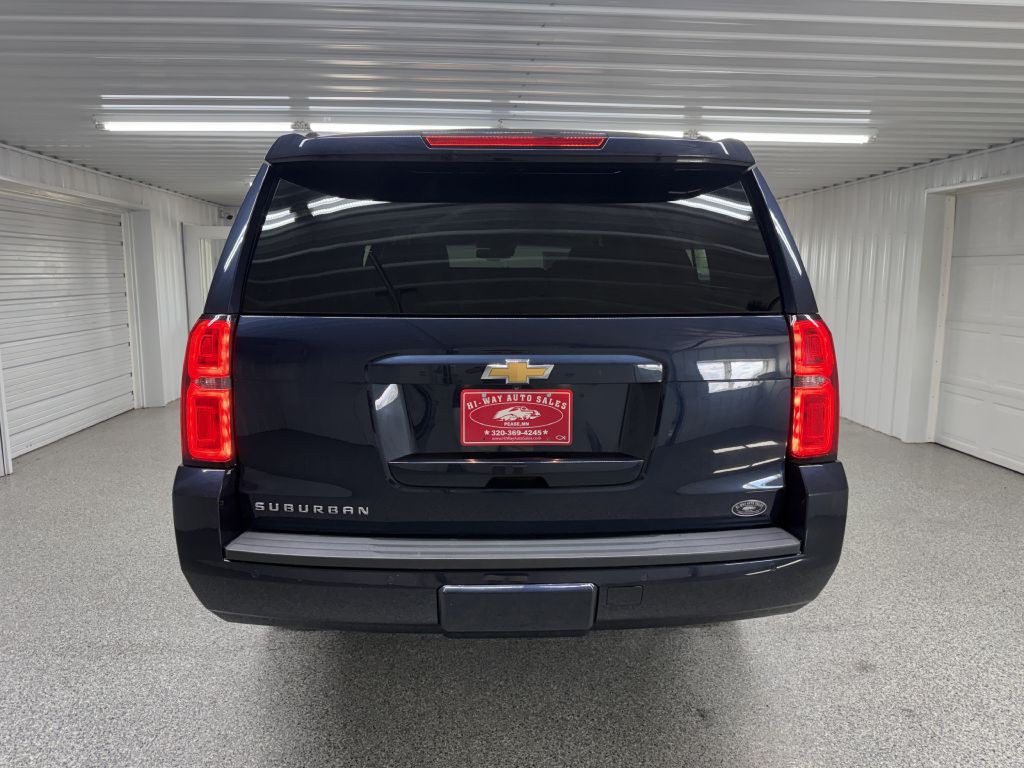 2019 Chevrolet Suburban Image 5
