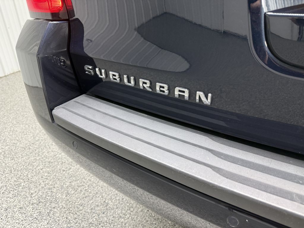 2019 Chevrolet Suburban Image 7