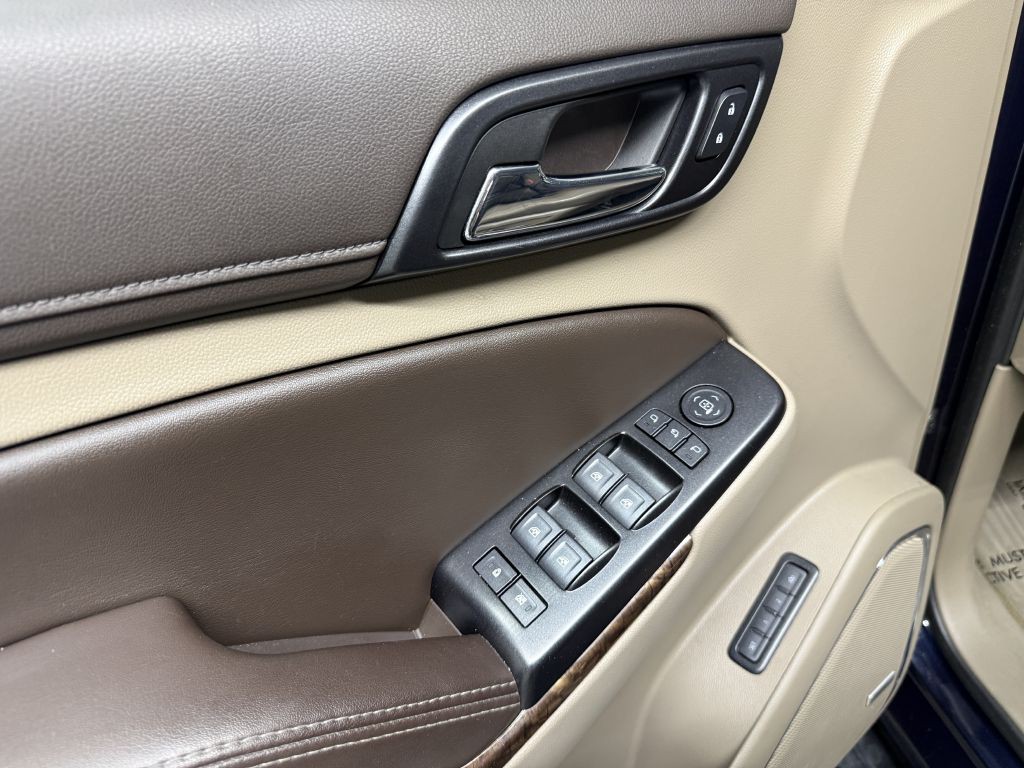 2019 Chevrolet Suburban Image 26
