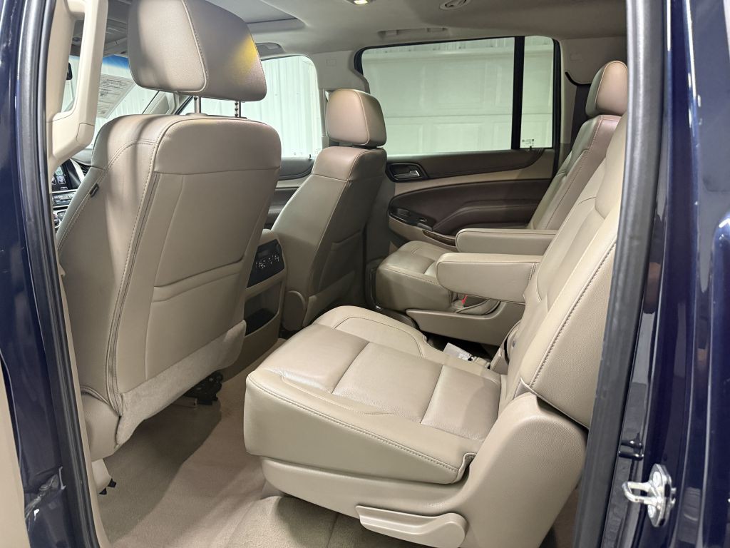 2019 Chevrolet Suburban Image 28