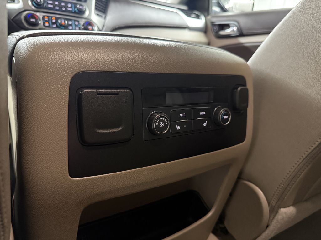 2019 Chevrolet Suburban Image 31