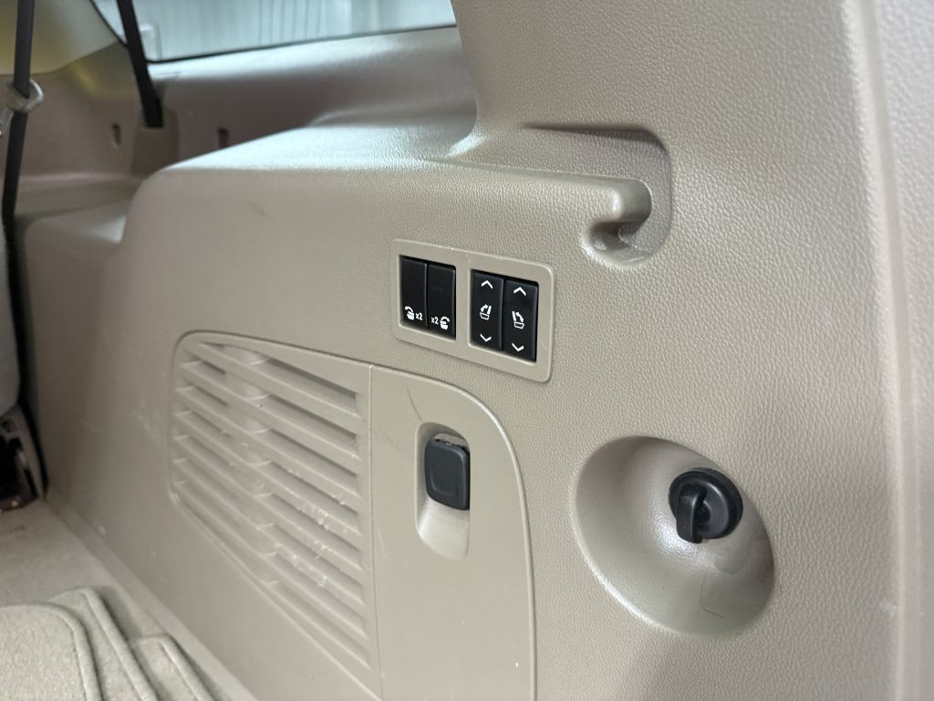 2019 Chevrolet Suburban Image 36