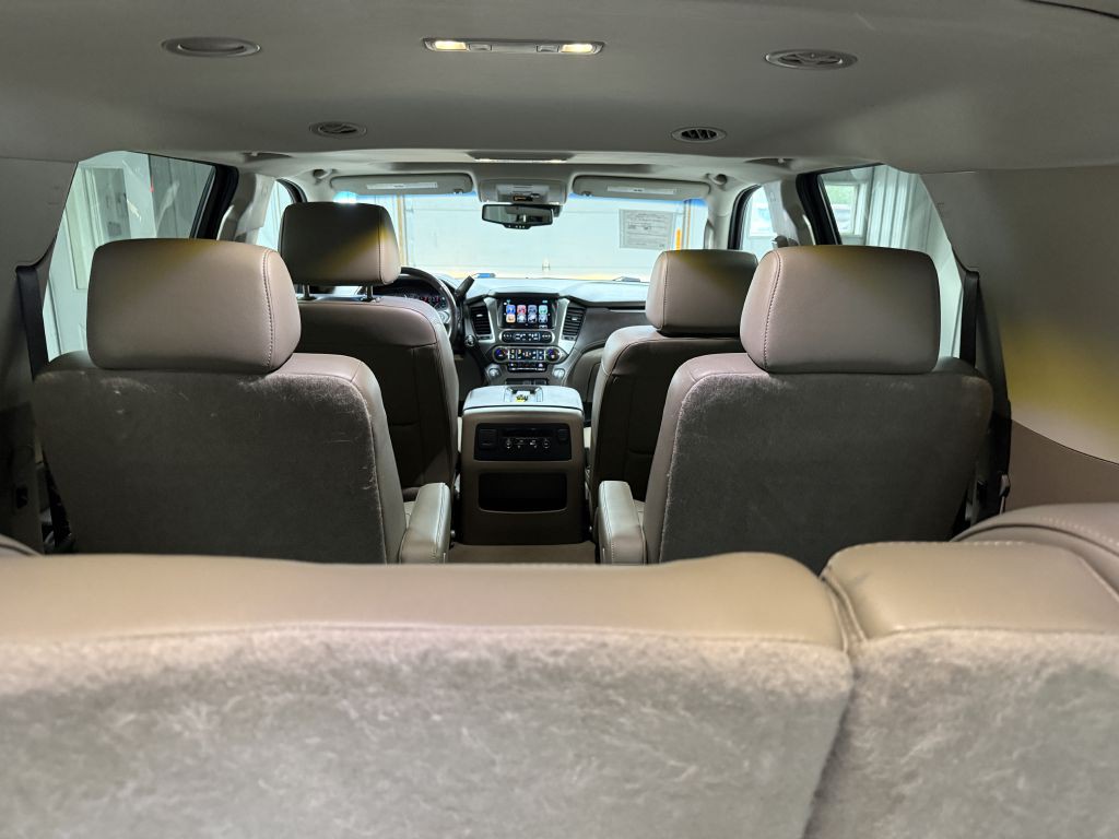 2019 Chevrolet Suburban Image 37