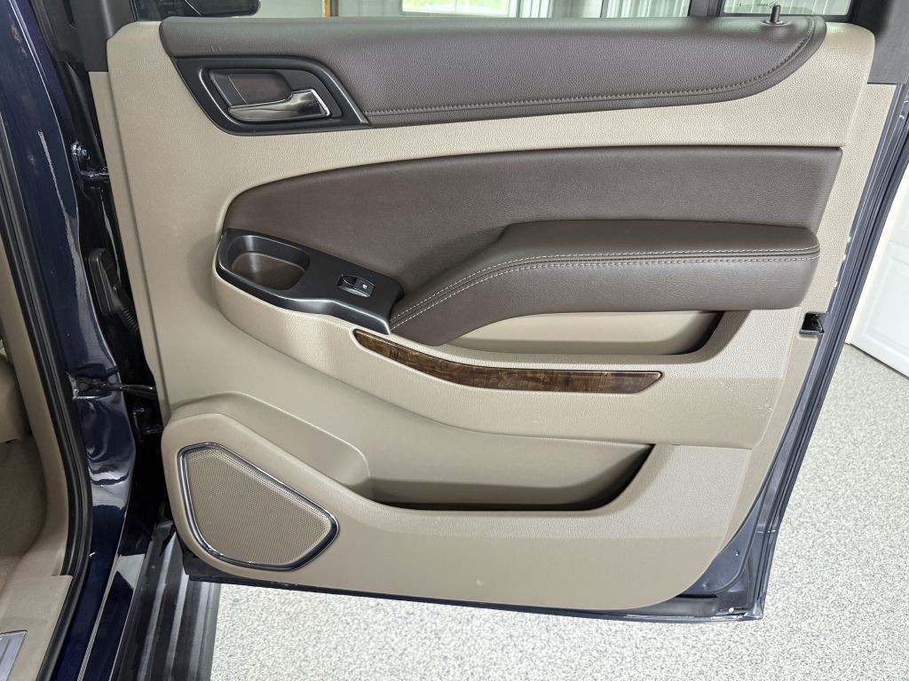 2019 Chevrolet Suburban Image 41