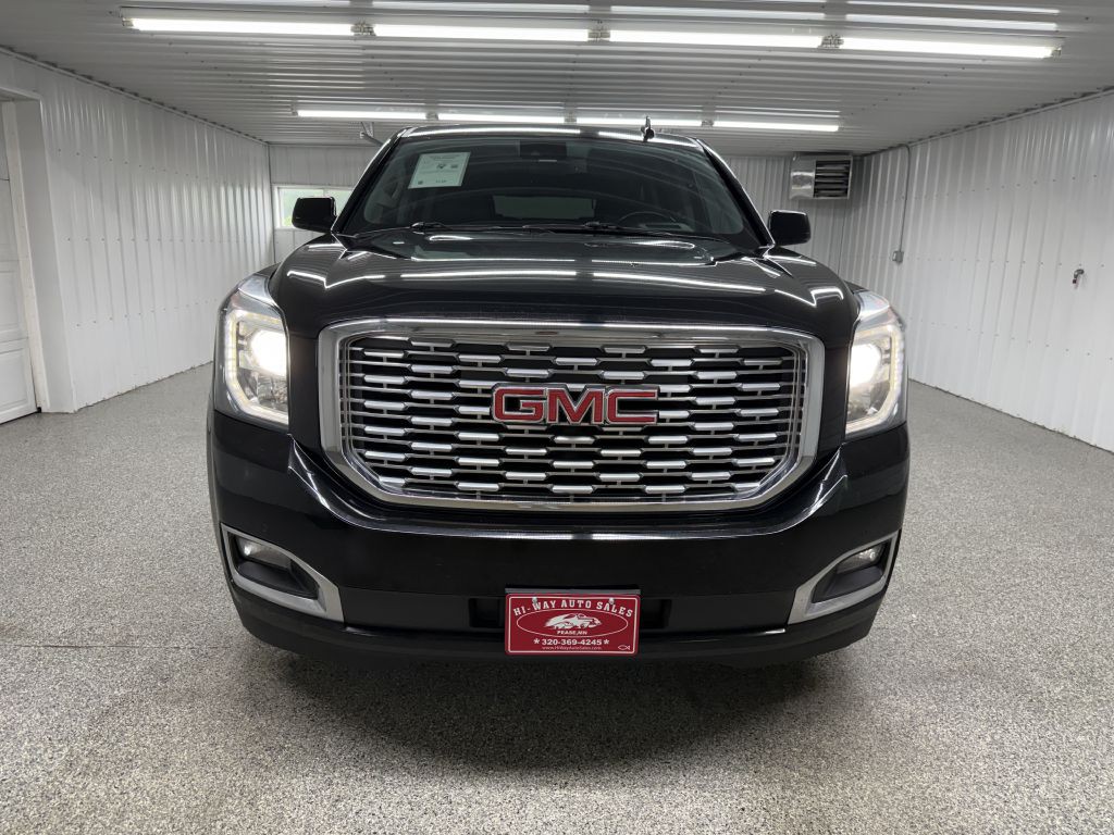 2020 GMC Yukon Image 3