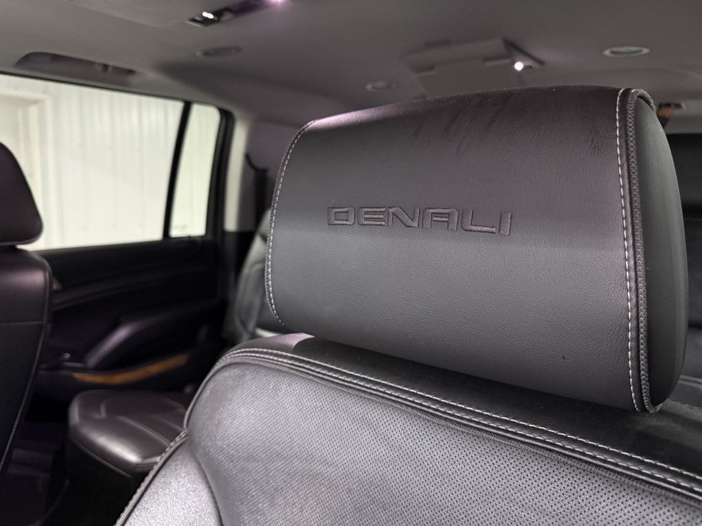 2020 GMC Yukon Image 15