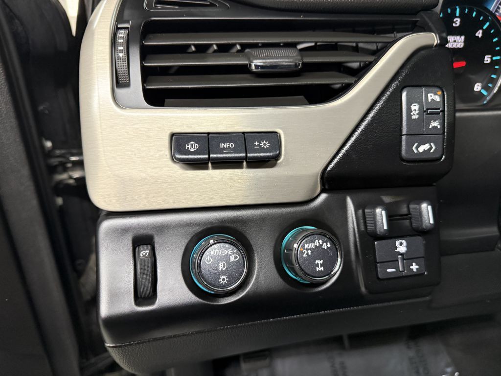 2020 GMC Yukon Image 19