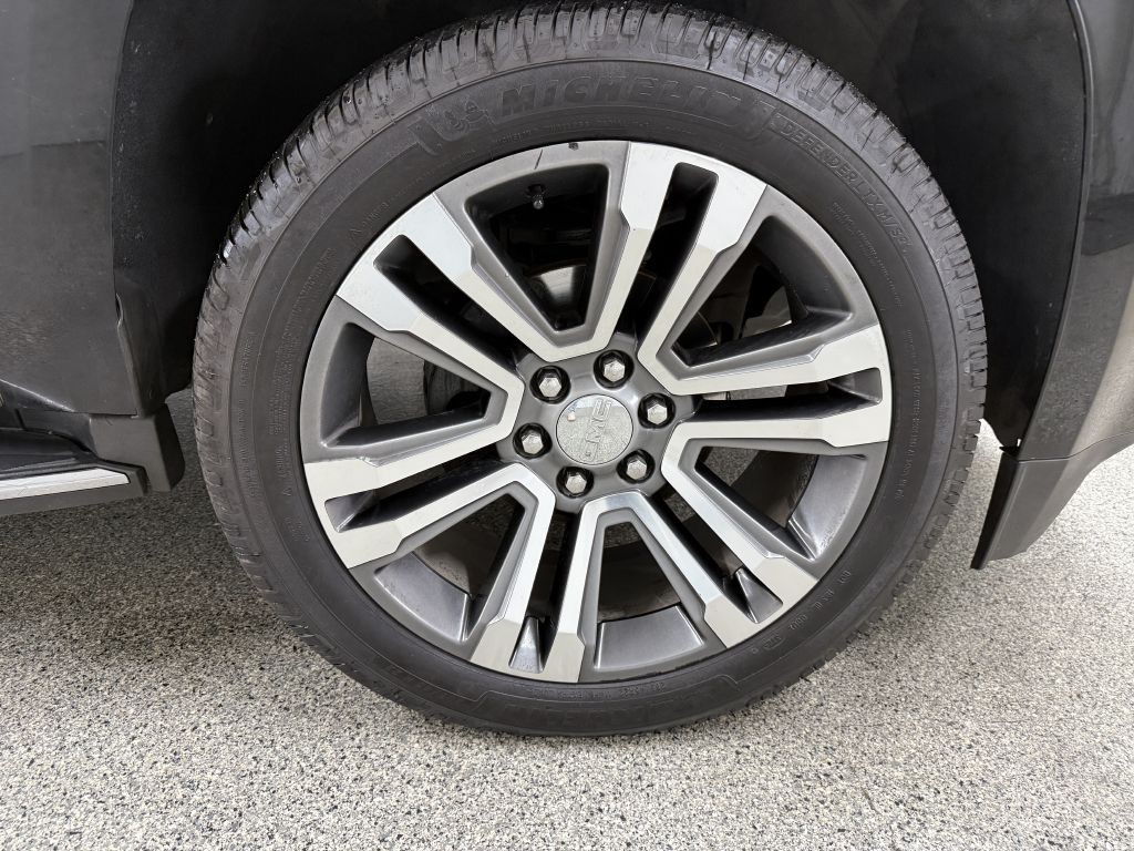2020 GMC Yukon Image 50