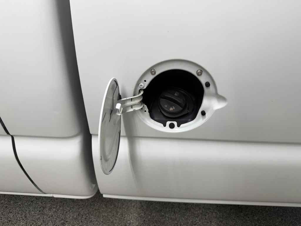 2005 GMC Sierra 2500 Image 15
