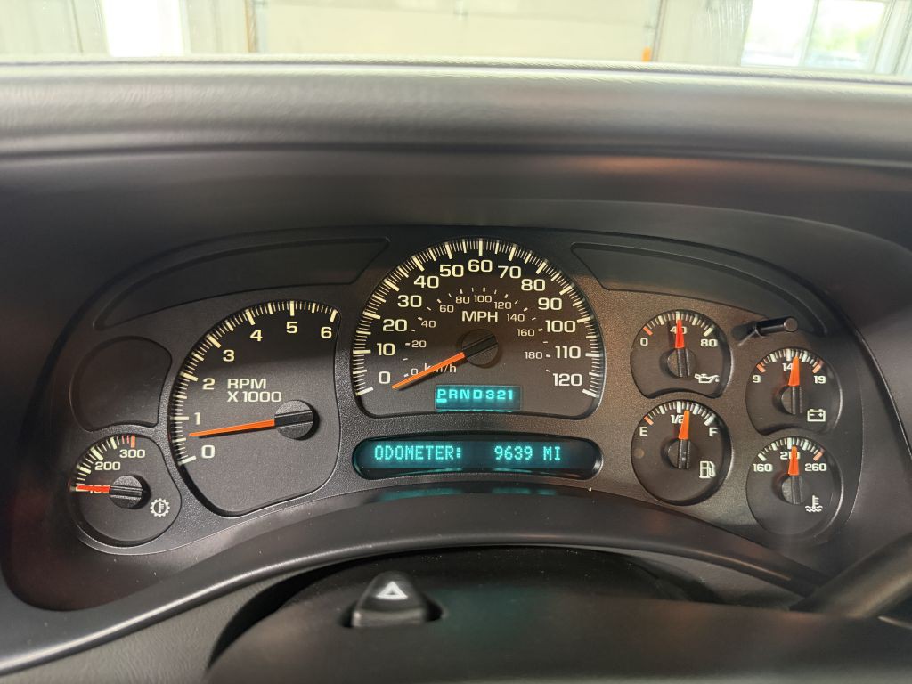 2005 GMC Sierra 2500 Image 22