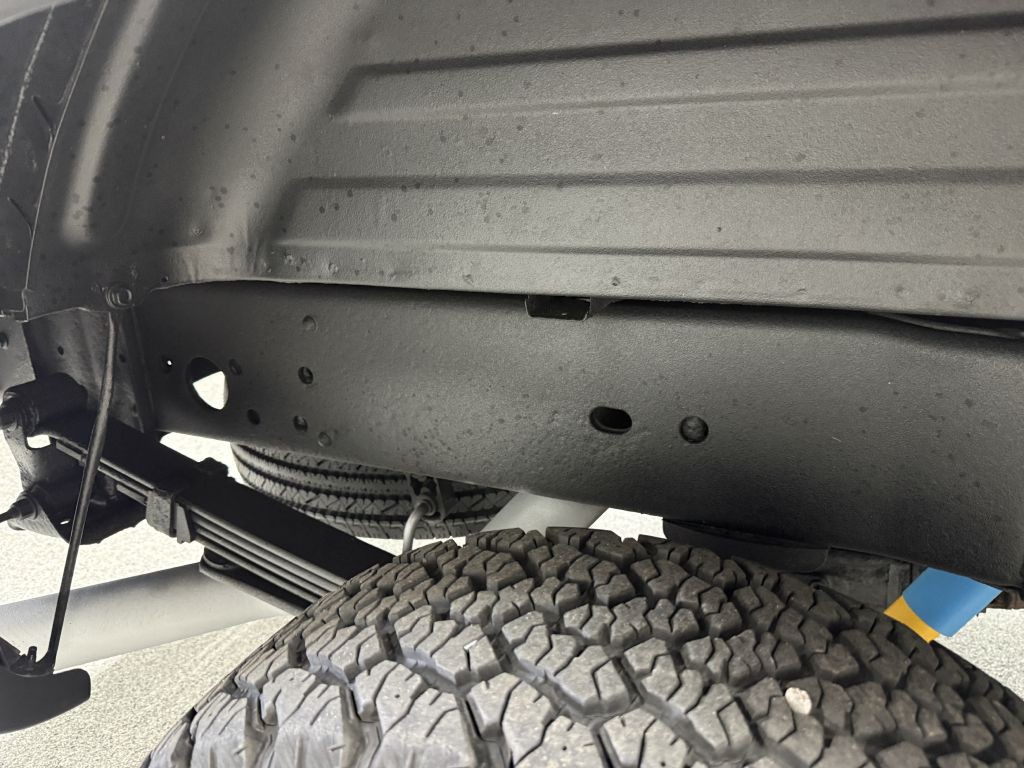 2005 GMC Sierra 2500 Image 28