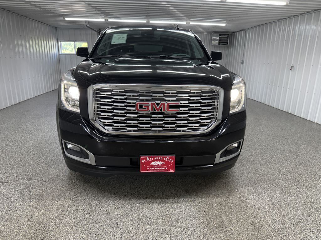 2020 GMC Yukon Image 3