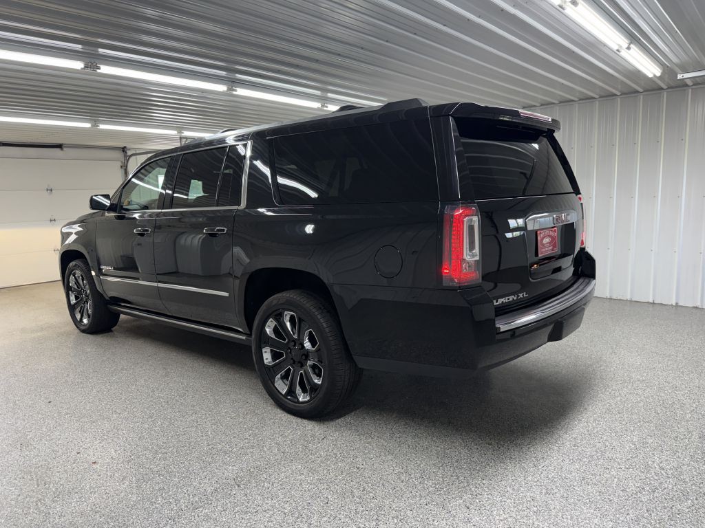 2020 GMC Yukon Image 5