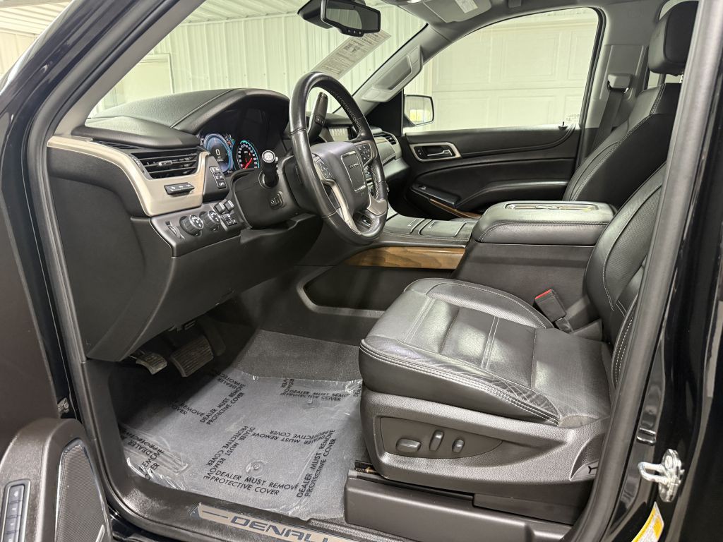 2020 GMC Yukon Image 12