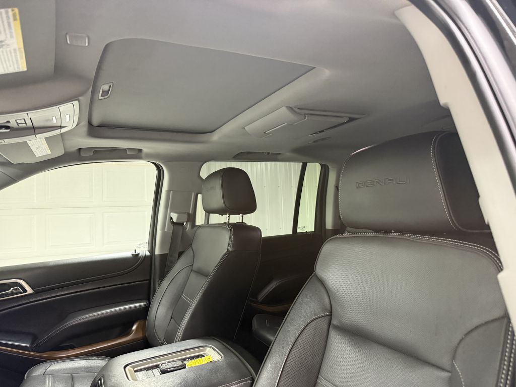 2020 GMC Yukon Image 14