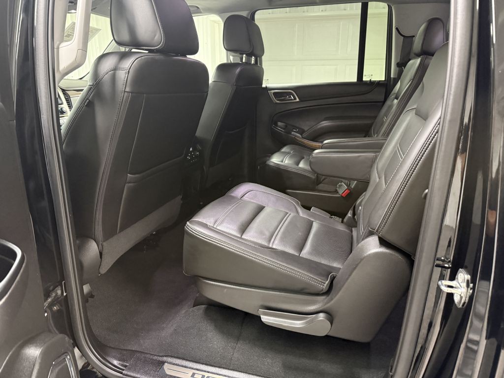 2020 GMC Yukon Image 30