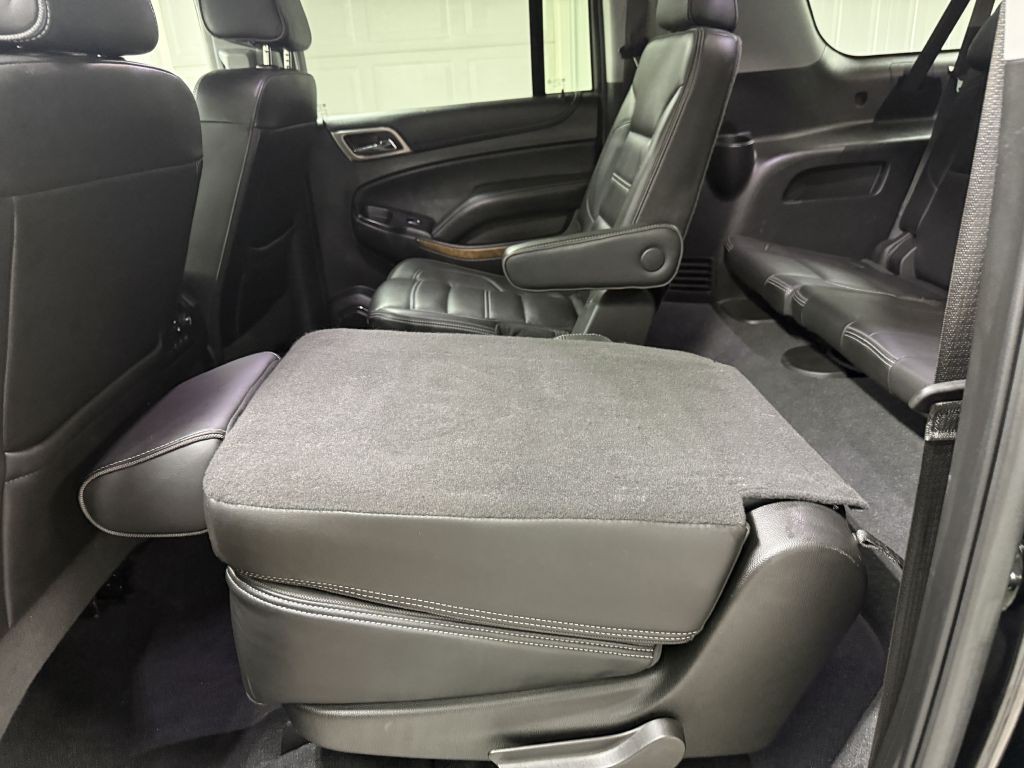2020 GMC Yukon Image 35