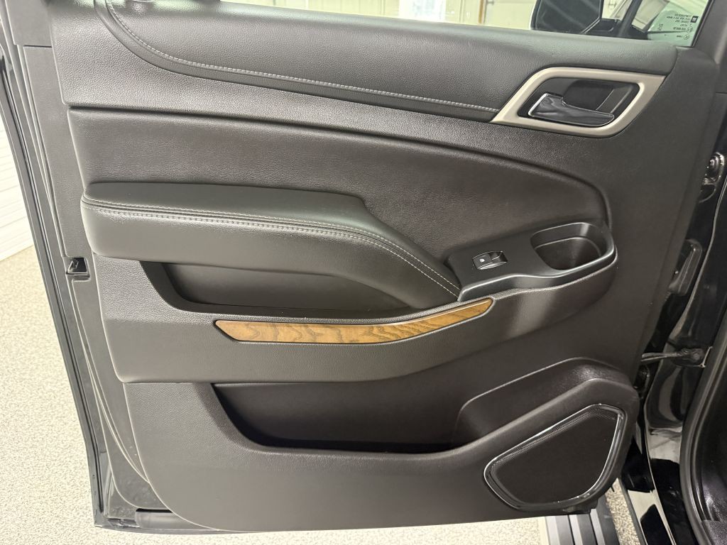 2020 GMC Yukon Image 36