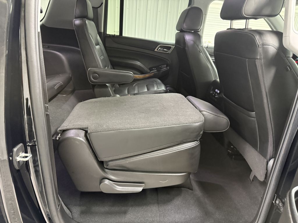 2020 GMC Yukon Image 43