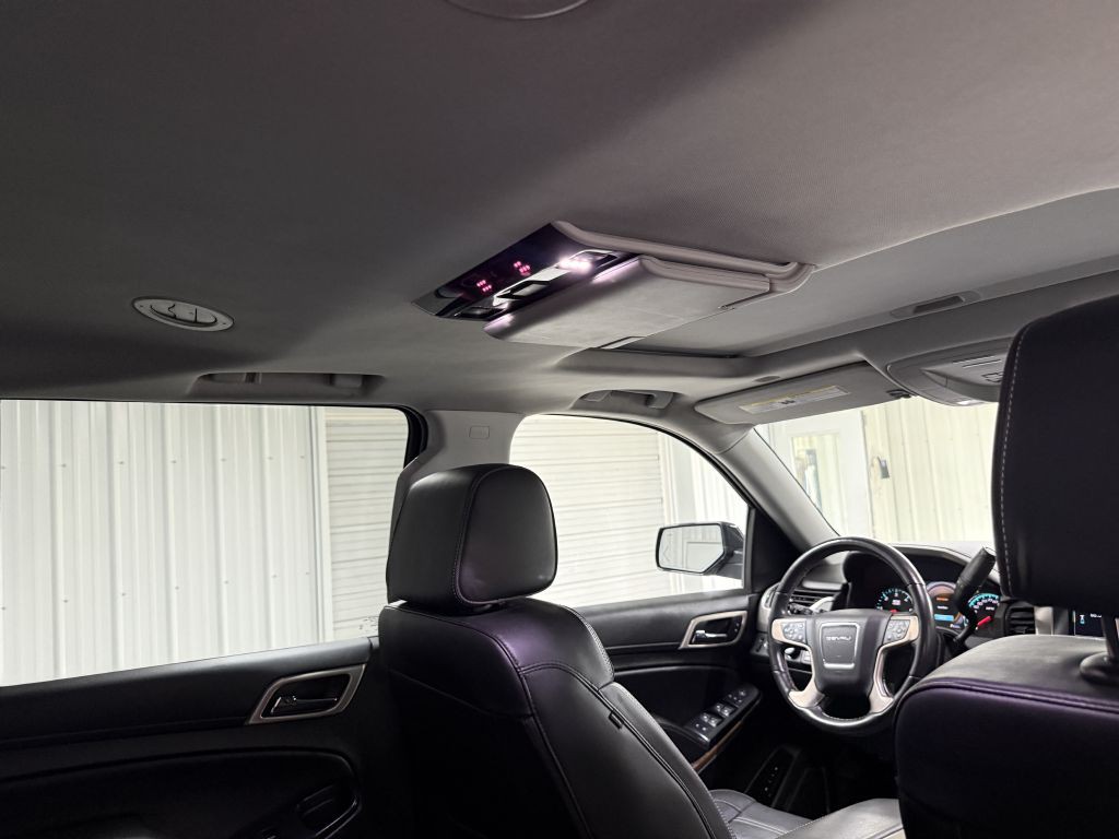 2020 GMC Yukon Image 45