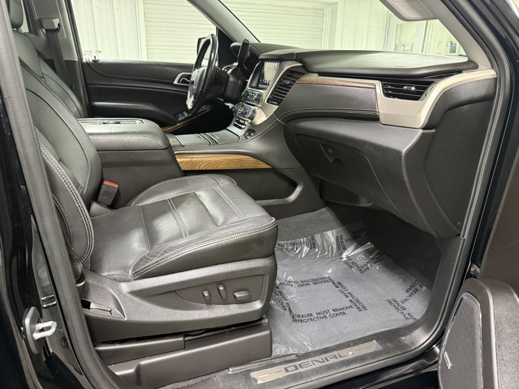 2020 GMC Yukon Image 47