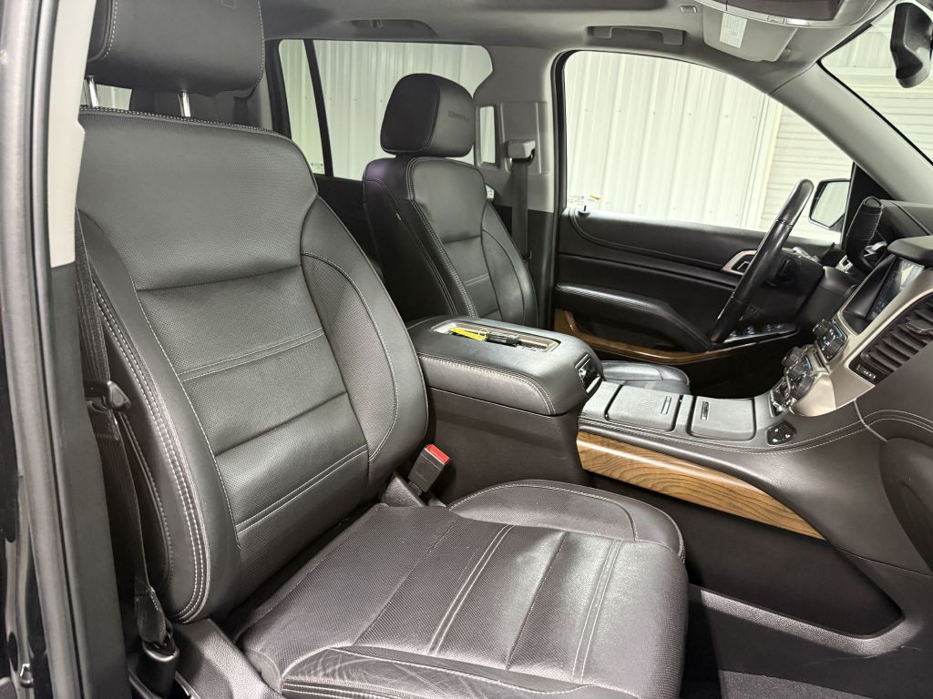 2020 GMC Yukon Image 49