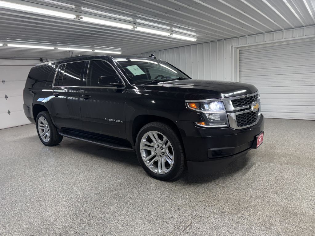 2019 Chevrolet Suburban Image 1