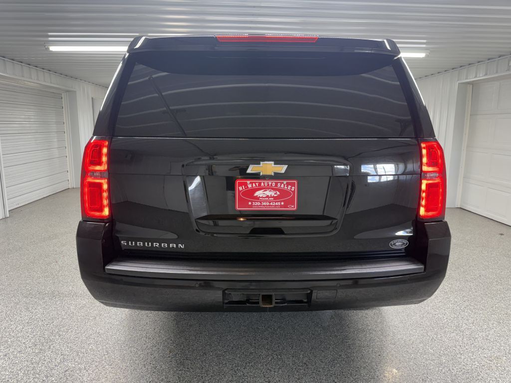 2019 Chevrolet Suburban Image 6