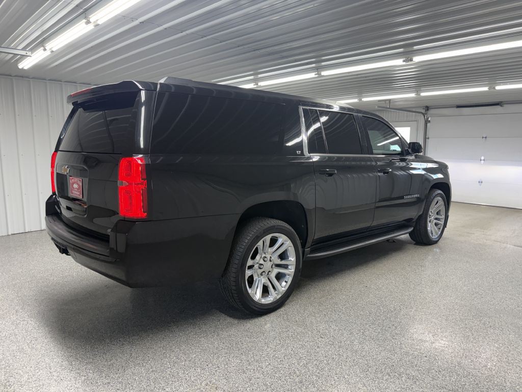 2019 Chevrolet Suburban Image 7