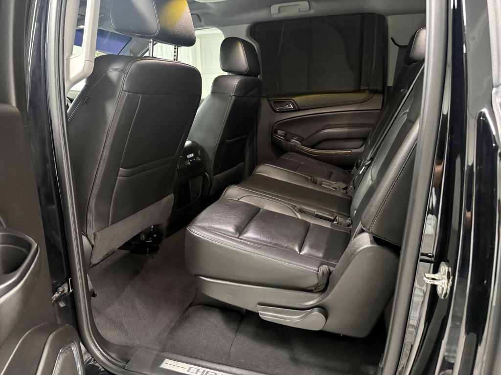 2019 Chevrolet Suburban Image 29