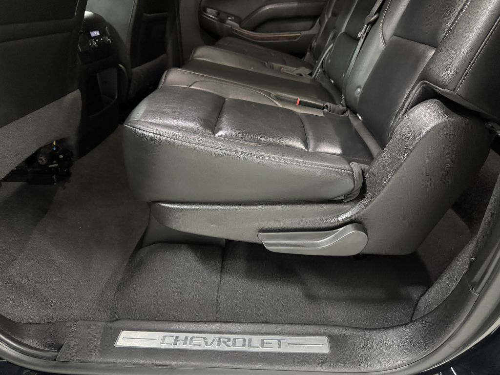 2019 Chevrolet Suburban Image 30