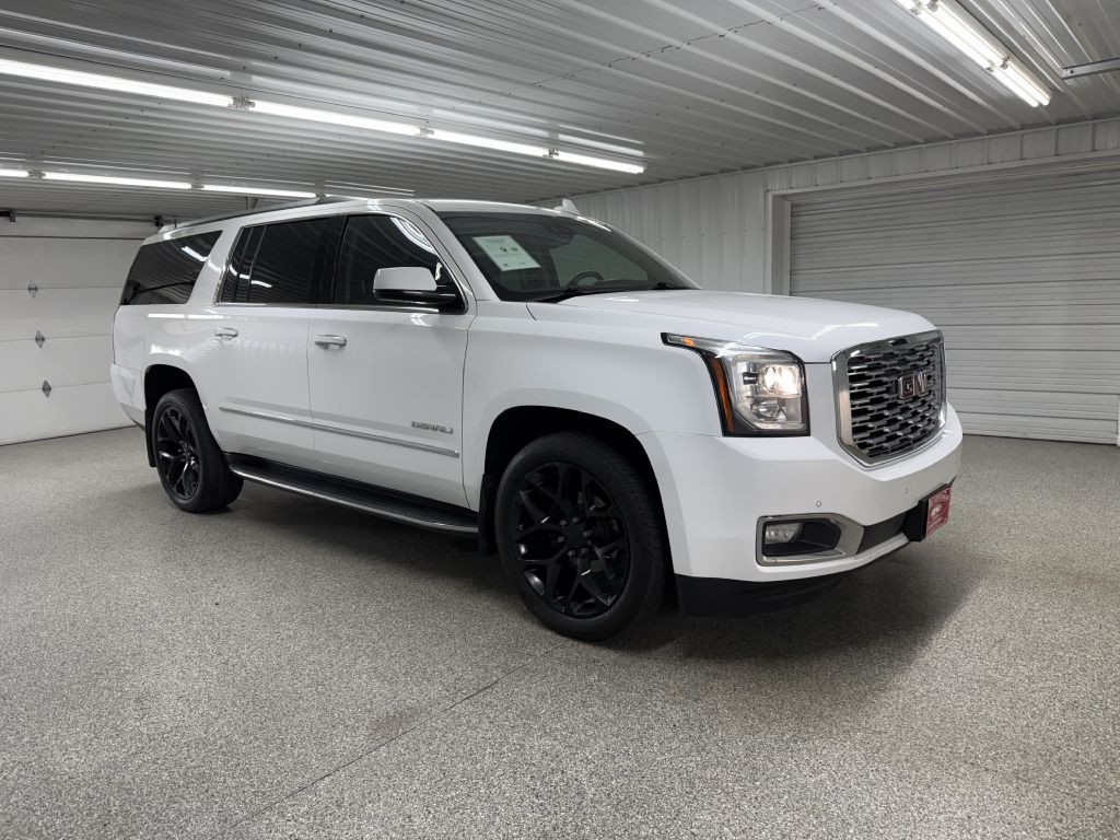2020 GMC Yukon Image 1