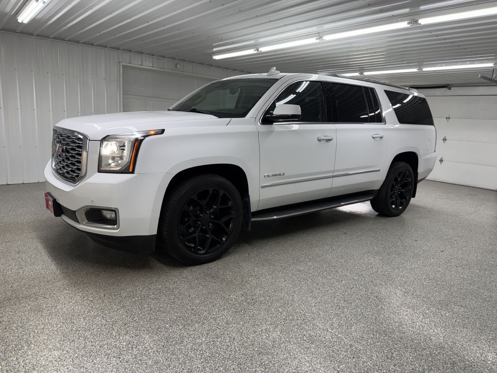 2020 GMC Yukon Image 4