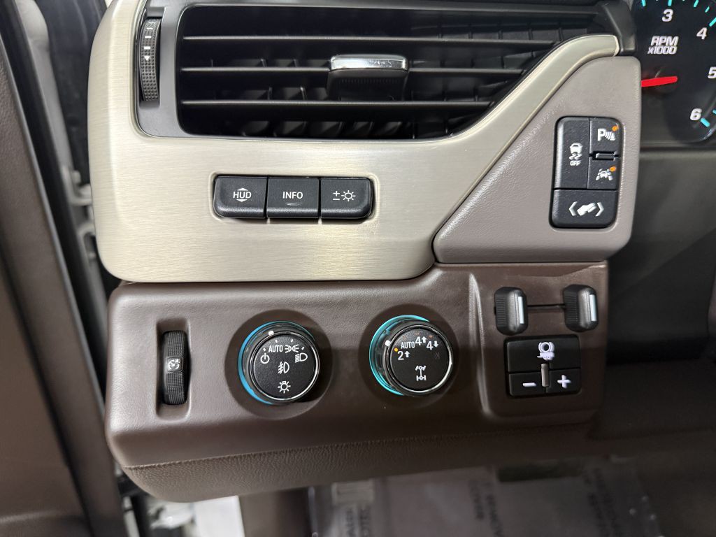 2020 GMC Yukon Image 16