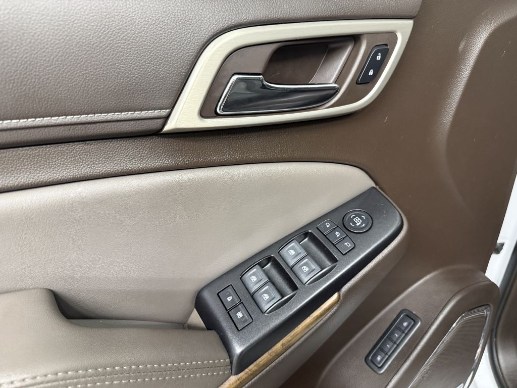 2020 GMC Yukon Image 26