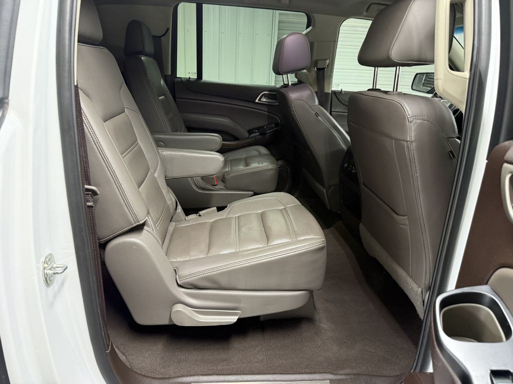 2020 GMC Yukon Image 38