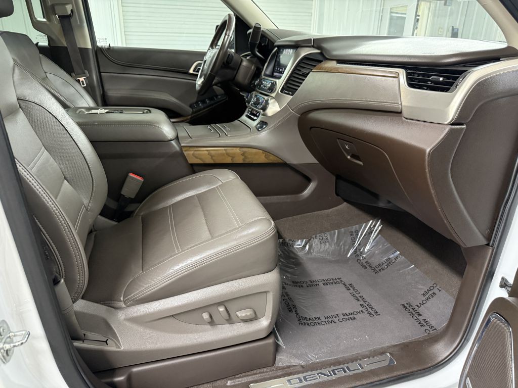 2020 GMC Yukon Image 41
