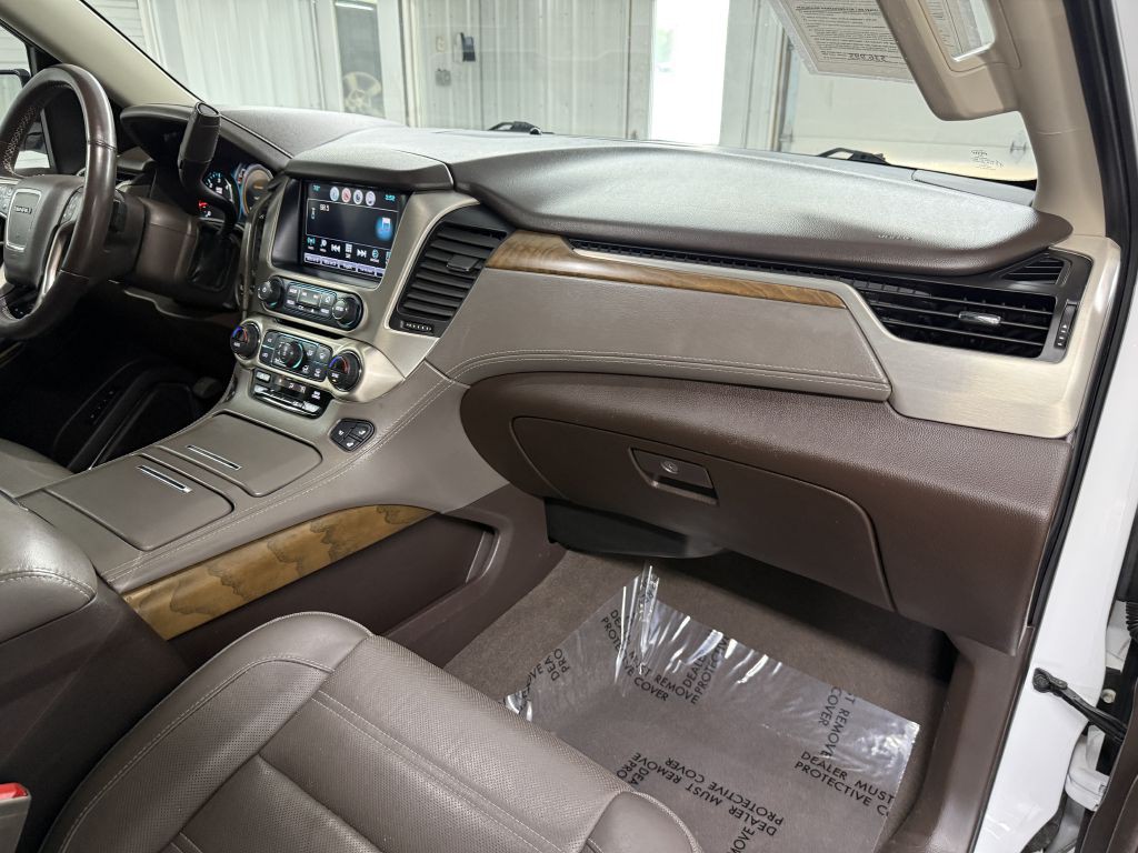 2020 GMC Yukon Image 44