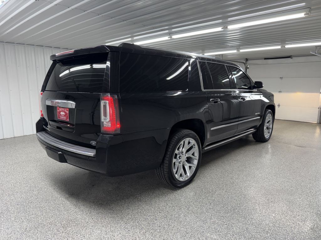 2019 GMC Yukon Image 8