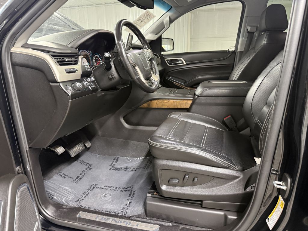 2019 GMC Yukon Image 10