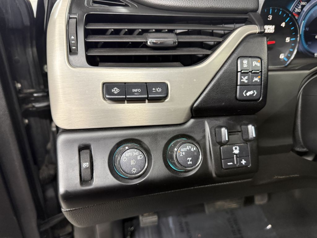 2019 GMC Yukon Image 17
