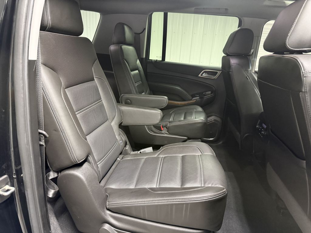 2019 GMC Yukon Image 40
