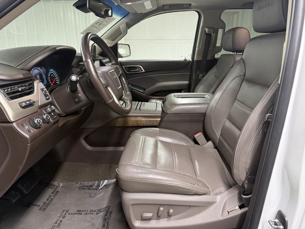 2018 GMC Yukon Image 11