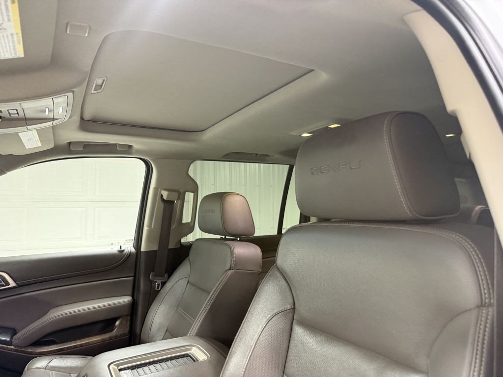 2018 GMC Yukon Image 12