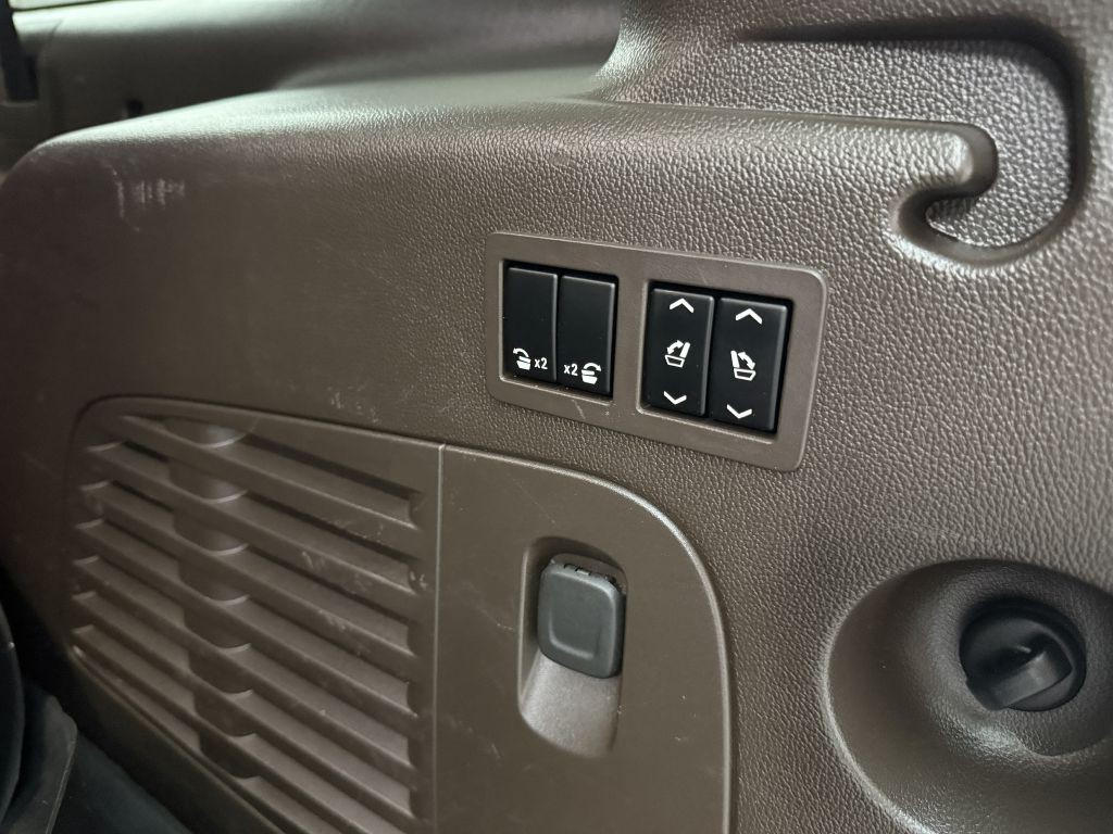2018 GMC Yukon Image 40