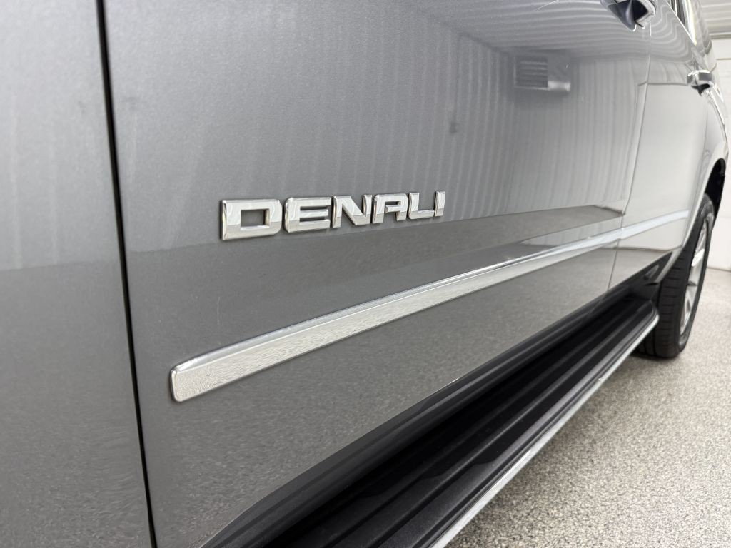 2020 GMC Yukon Image 12
