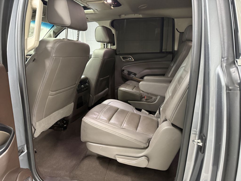 2020 GMC Yukon Image 35