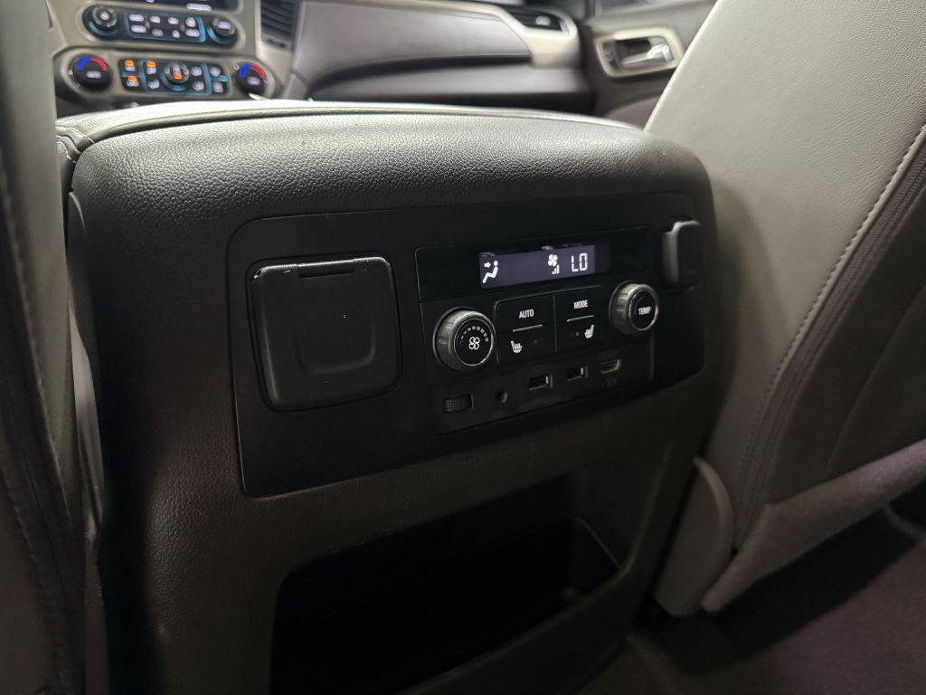 2020 GMC Yukon Image 39