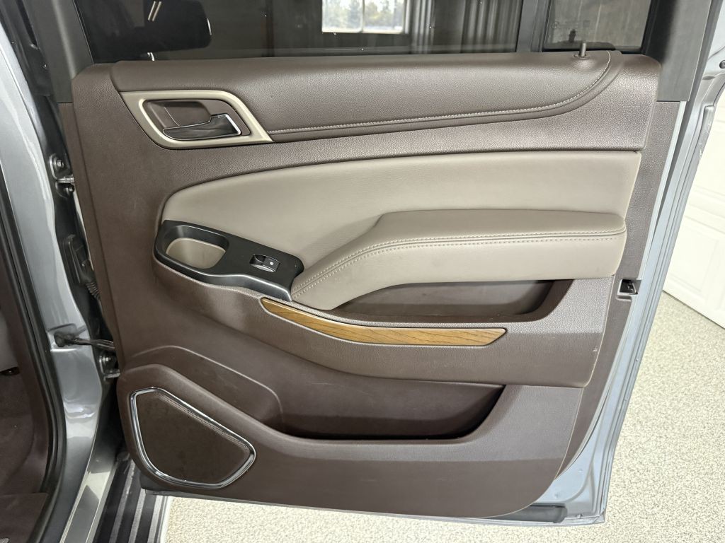 2020 GMC Yukon Image 53