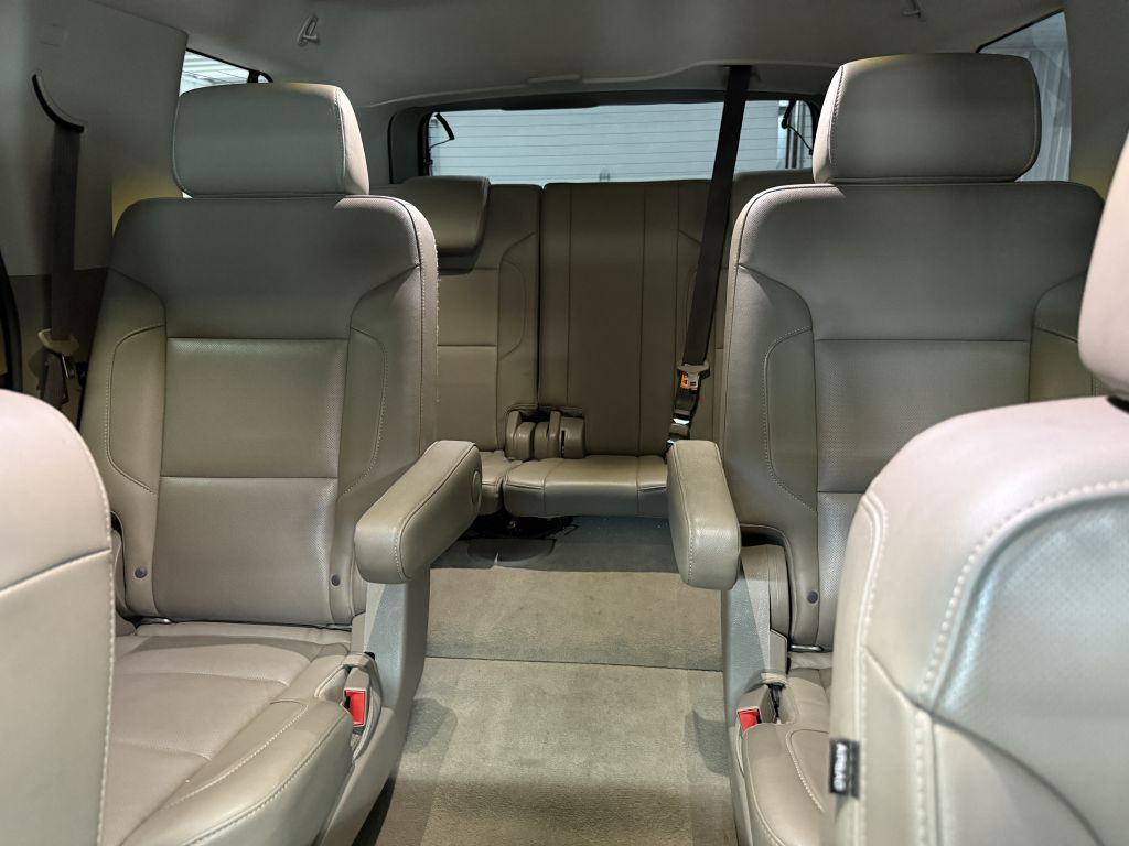 2019 Chevrolet Tahoe Image 16